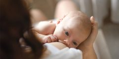 الحلمات المتشققة: دليل للأسباب العلاج الآمن وطرق الوقاية أثناء الرضاعة