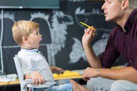 تطور اللغة عند الطفل